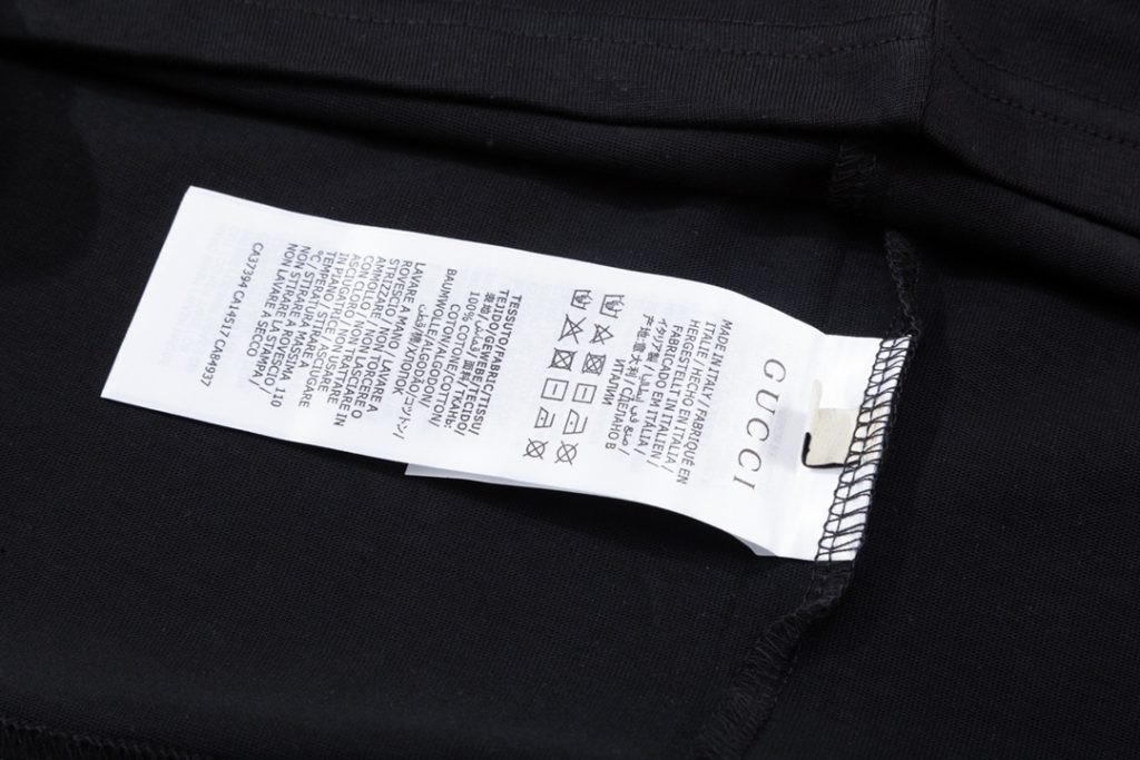 Gucci(グッチ)芸能人スーパーコピー ロゴプリントカジュアル半袖