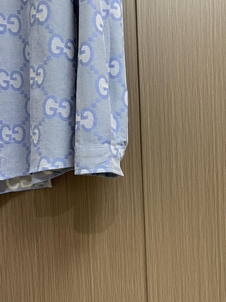 Gucci（グッチ）コピーファッション  刺繍純綿プリントシャツ