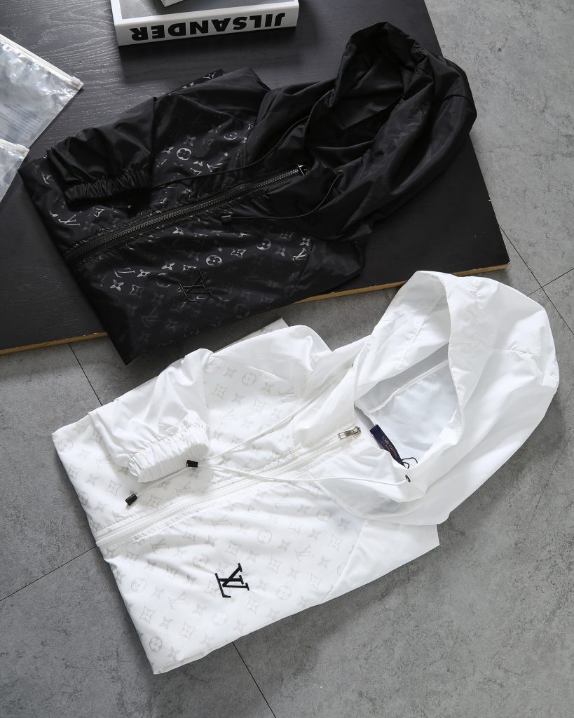 LOUIS VUITTON(ルイヴィトン)2024 新作 n級品 パーカプリントジャカードジャケット 激安通販|スーパーコピーn級優良店 9 LOUIS VUITTON(ルイヴィトン)2024 新作 n級品 パーカプリントジャカードジャケット 激安通販