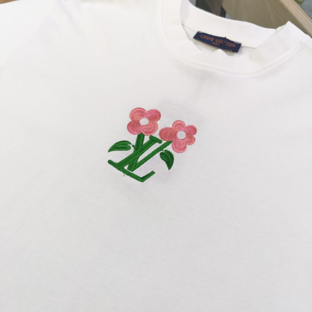 LOUIS VUITTON（ルイヴィトン）激安販売 スーパーコピー  ロゴ刺繍カジュアルカップル半袖Tシャツ