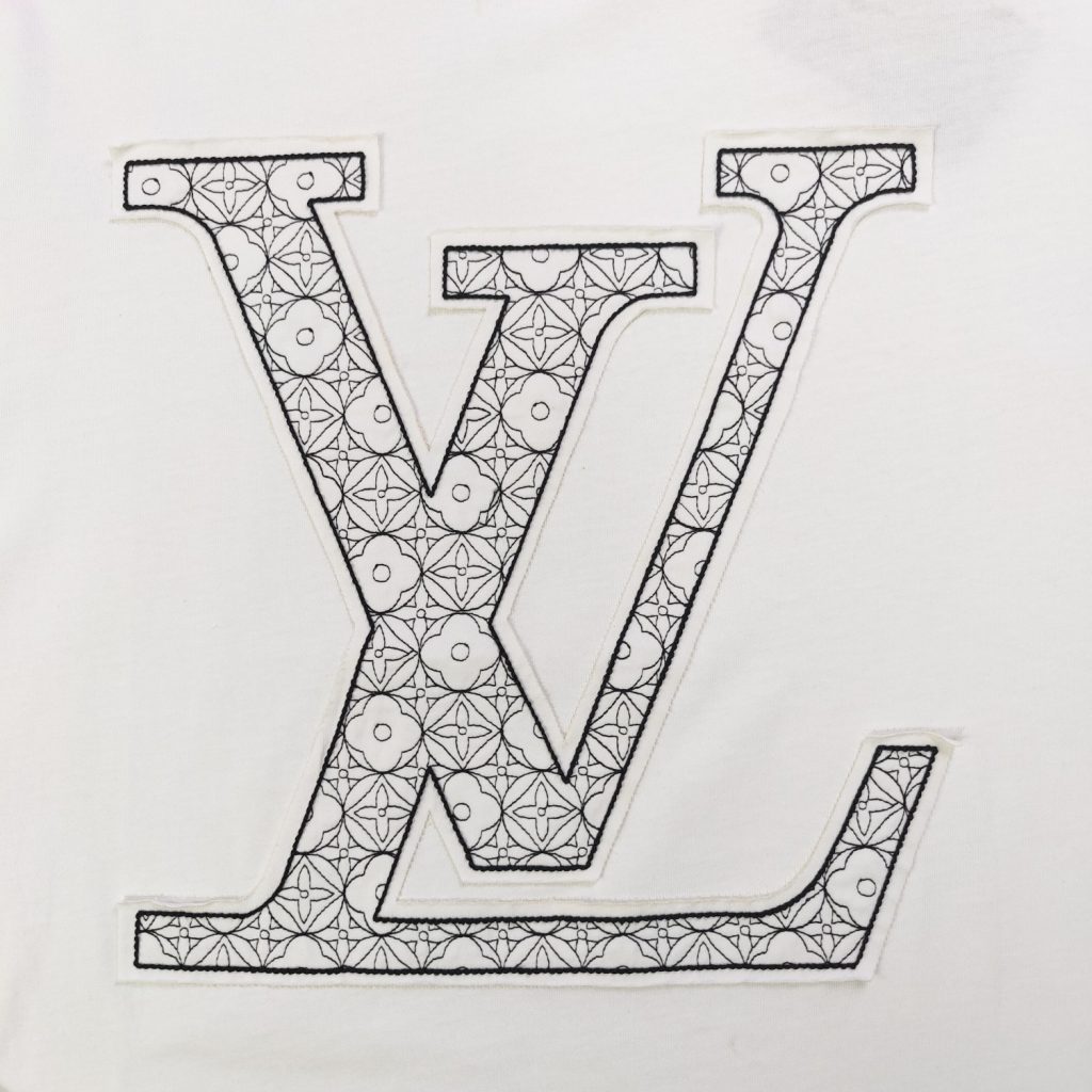 LOUIS VUITTON（ルイヴィトン）激安販売 コピーロゴ刺繍カジュアルカップル半袖