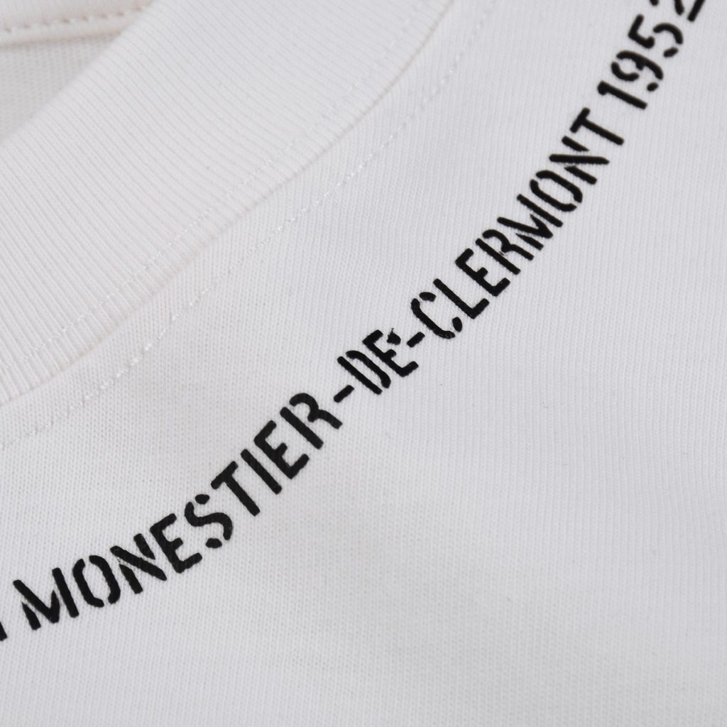 モンクレール 人気の新作コピー シンプルスタイルアルファベットプリント半袖Tシャツ
