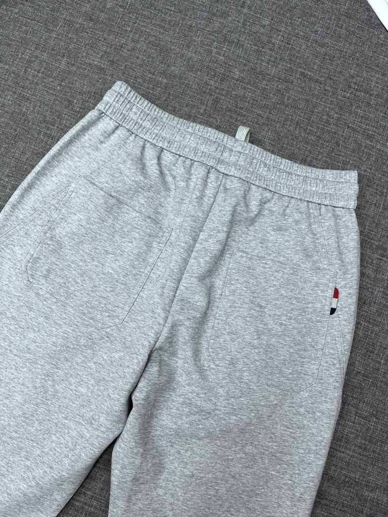 入手困難 春夏定番モンクレール 偽物 タイプストレッチ快適カジュアルロングパンツ｜スーパーコピー服