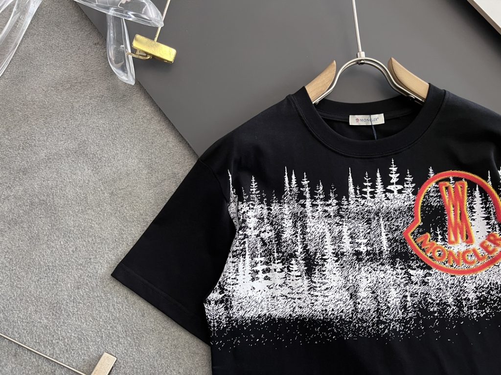 人気の新作モンクレールn級品 ファッション 刺繍半袖Tシャツ|スーパーコピーn級優良店 2 人気の新作モンクレールn級品 ファッション 刺繍半袖Tシャツ