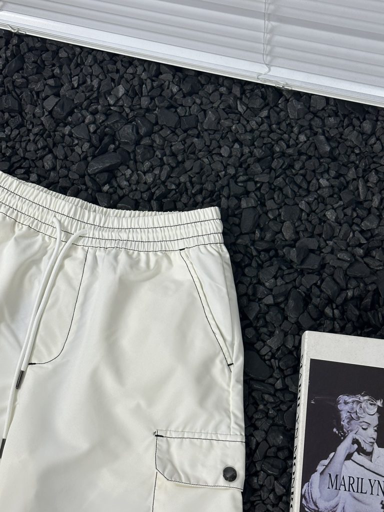 PRADA(プラダ)偽物 春夏新作カジュアルハーフパンツ五分丈パンツ