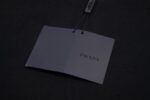 PRADA(プラダ ) 業界最高い品質スーパーコピー アルファベットプリントオシャレカジュアル半袖Tシャツ