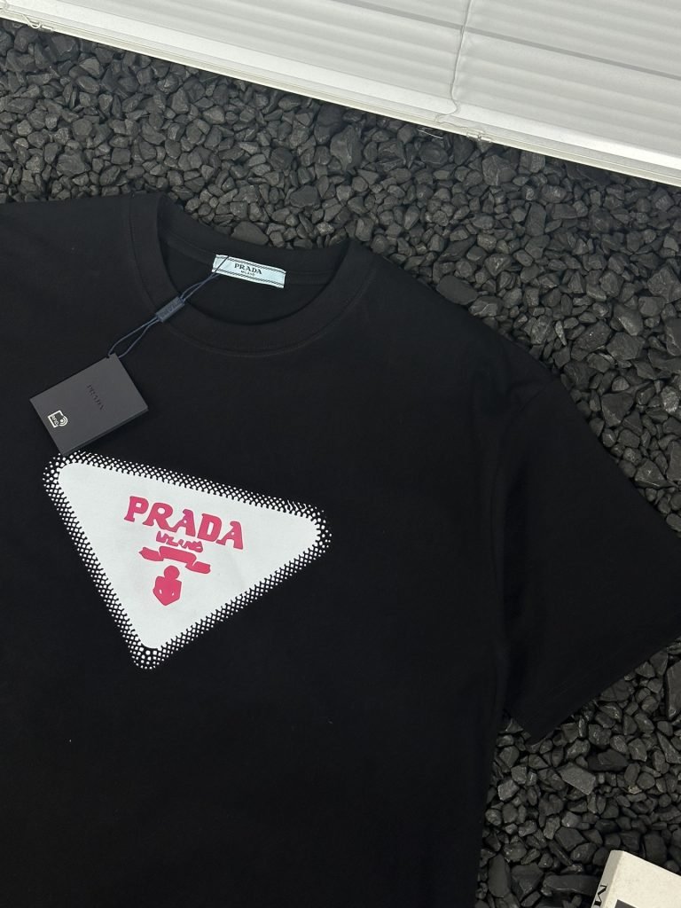 PRADA(プラダ ) 業界最高い品質 コピー  定番ファッションロゴプリントカジュアル半袖