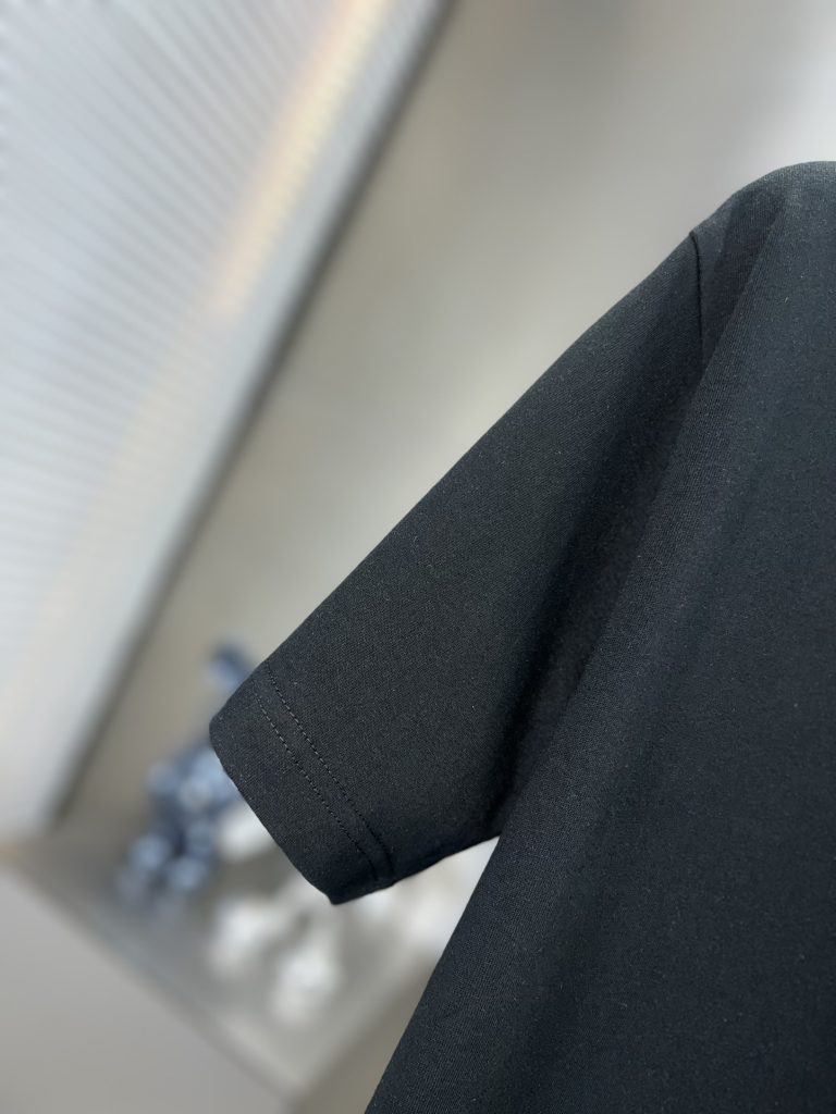 PRADA(プラダ) 芸能人  コピー シンプルなスタイル輸入純綿オシャレでカジュアル半袖 激安販売       