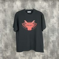 新作到着!! オシャレプラダ アウトレットtシャツ 業界最高い品質スーパーコピー ブランドの特徴 優れたデザイン