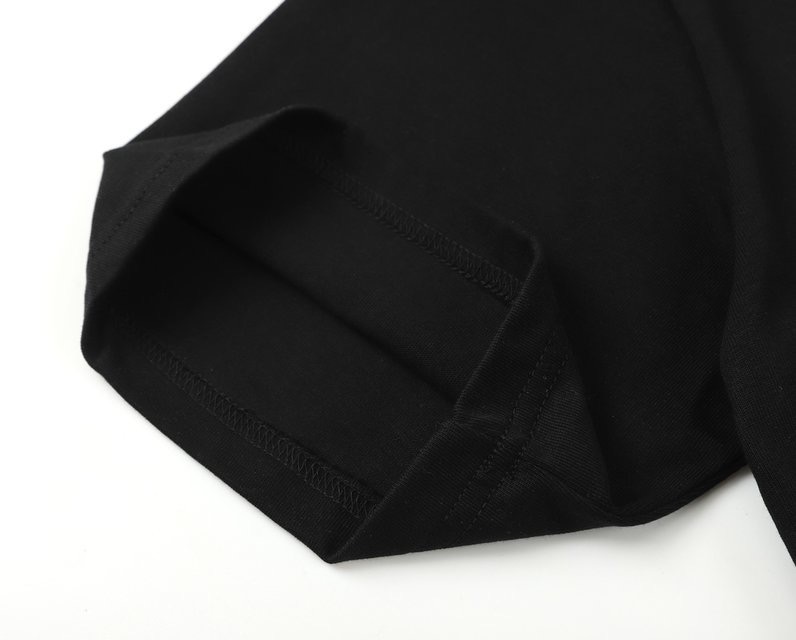 STUSSY(ステューシー) 偽物 おもしろアルファベットプリント半袖Tシャツ 激安販売