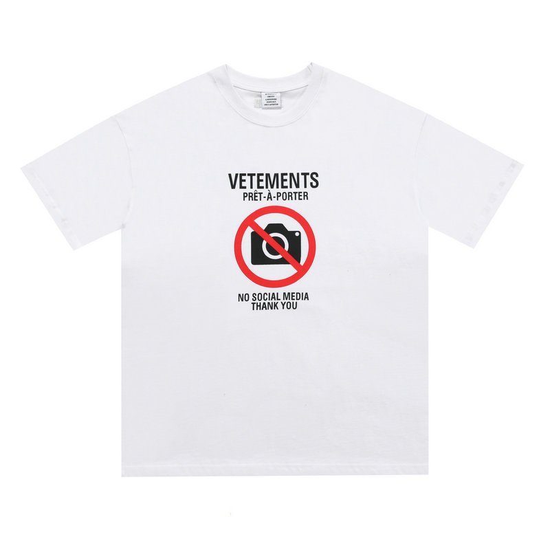 Vetements(ヴェトモン) n級品 写真撮影禁止イニシャルプリント半袖Tシャツ 激安通販