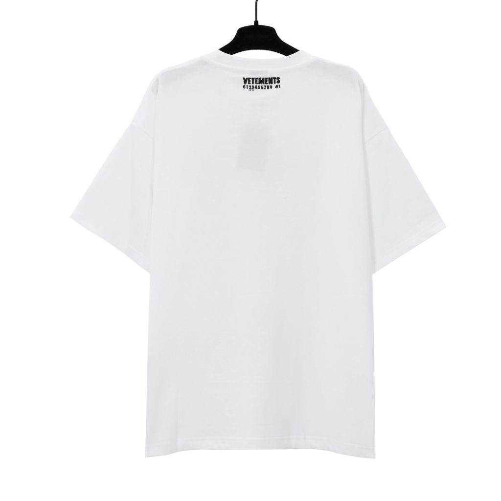 VETEMENTS(ヴェトモン)コピー 激安販売 アメリカンファッション男女ゆったり半袖Tシャツ