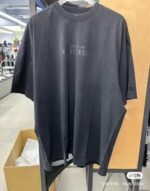 VETEMENTS(ヴェトモン） スーパーコピー 新作透かしロゴ半袖Tシャツ