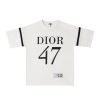 入手困難 ディオール スーパーコピー 1947ロゴプリントカジュアル半袖Tシャツ
