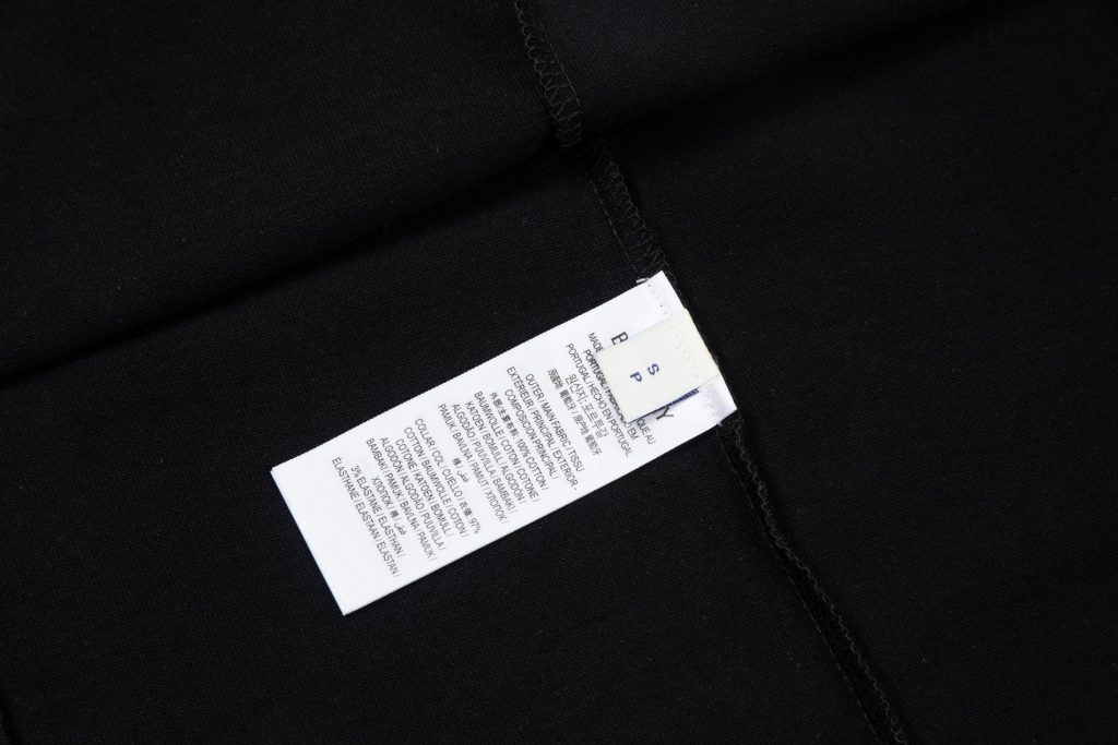 大人気個性がある雰囲気 バーバリー コピー アイキャッチアルファベットロゴプリントカジュアル半袖