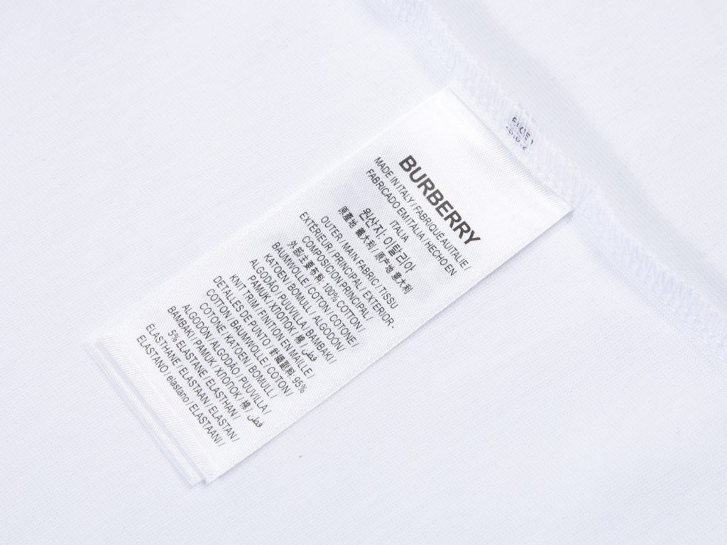 バーバリー スーパーコピー芸能人 高品質で柔らかくて快適なプリントlogoTシャツ