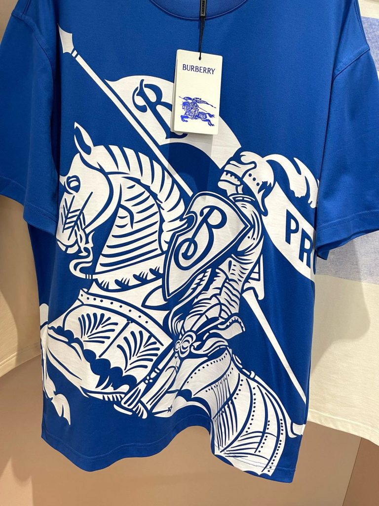 低価直輸入専門店 バーバリー アイキャッチ 騎兵プリント半袖Tシャツ