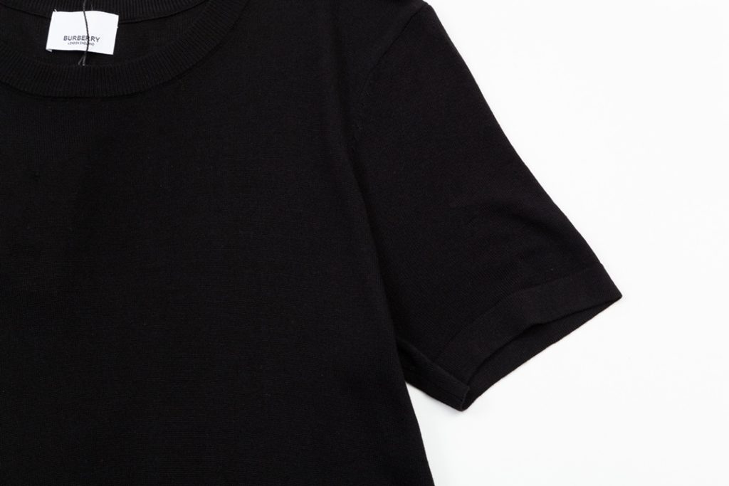 個性的 24年新款 バーバリー スーパーコピー ニットセータープリント半袖Tシャツ|スーパーコピーn級優良店 6 個性的 24年新款 バーバリー スーパーコピー ニットセータープリント半袖Tシャツ