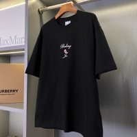 新作入荷格安 バーバリー 偽物 業界最高い品質 バラプリント半袖Tシャツ