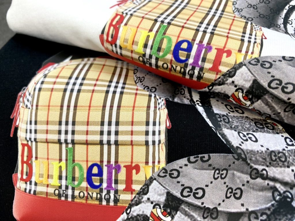 新作到着!! バーバリー 業界最高い品質 熊ちゃんプリントカジュアル半袖Tシャツ