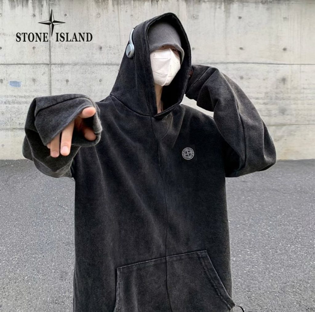 芸能人愛用 高級感ある 入手困難   ストーンアイランド  スーパーコピー  パーカパーカー