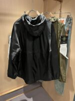 人気新作 ストーンアイランド 偽物 薄手ジャケットコート