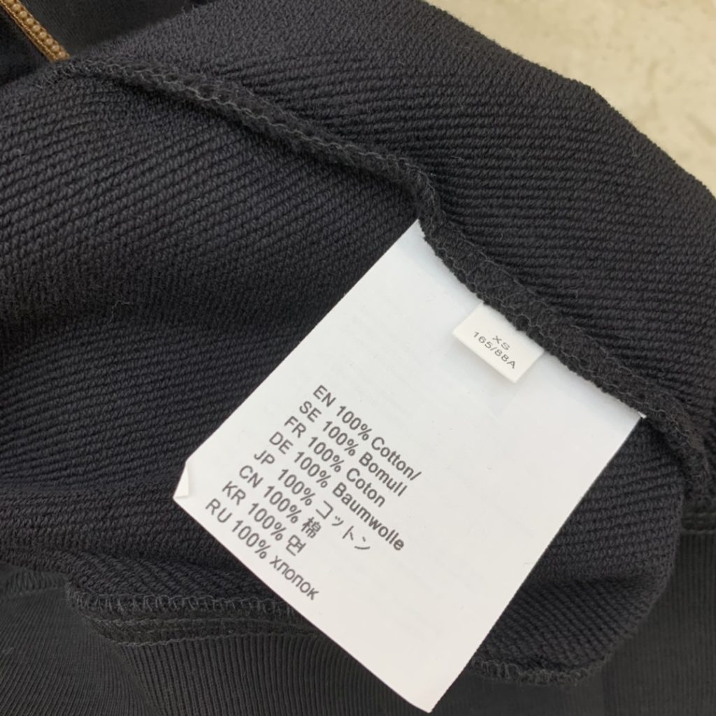 新作 入荷 格安 アクネ ストゥディオズ 偽物 ジップヒモ付パーカ