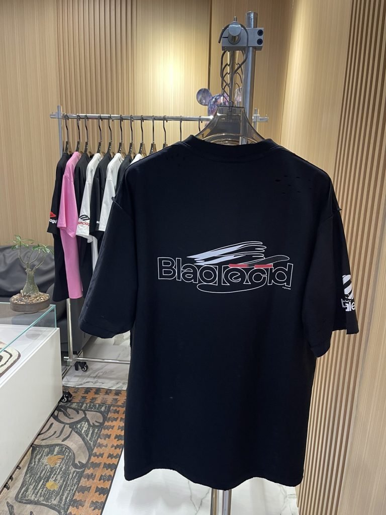 良さ質感！入手困難  バレンシアガ コピー アルファベットプリントカジュアル半袖Tシャツ