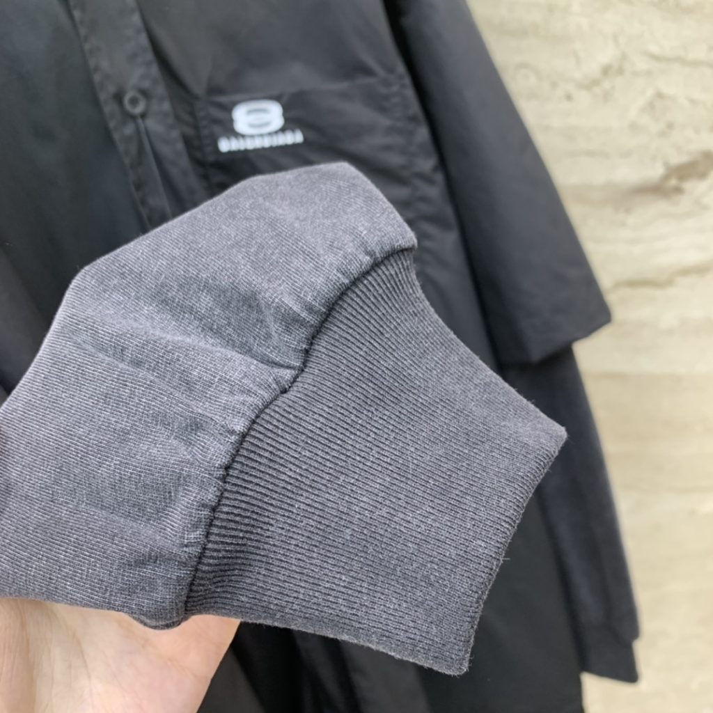 芸能人愛用 高級感あるバレンシアガ コピー フード付きパーカーコート