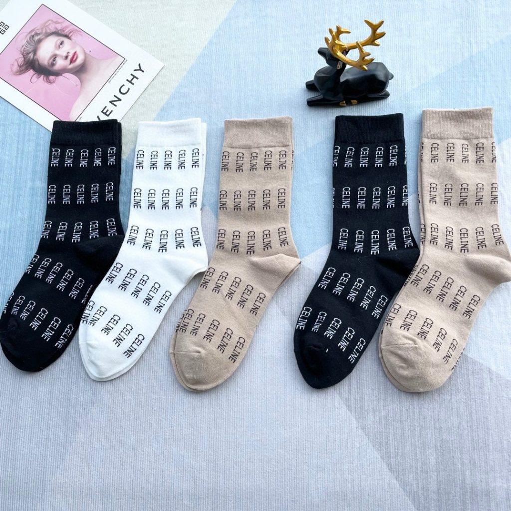 激安販売セリーヌ スーパーコピー 人気新作通気防臭ソックス