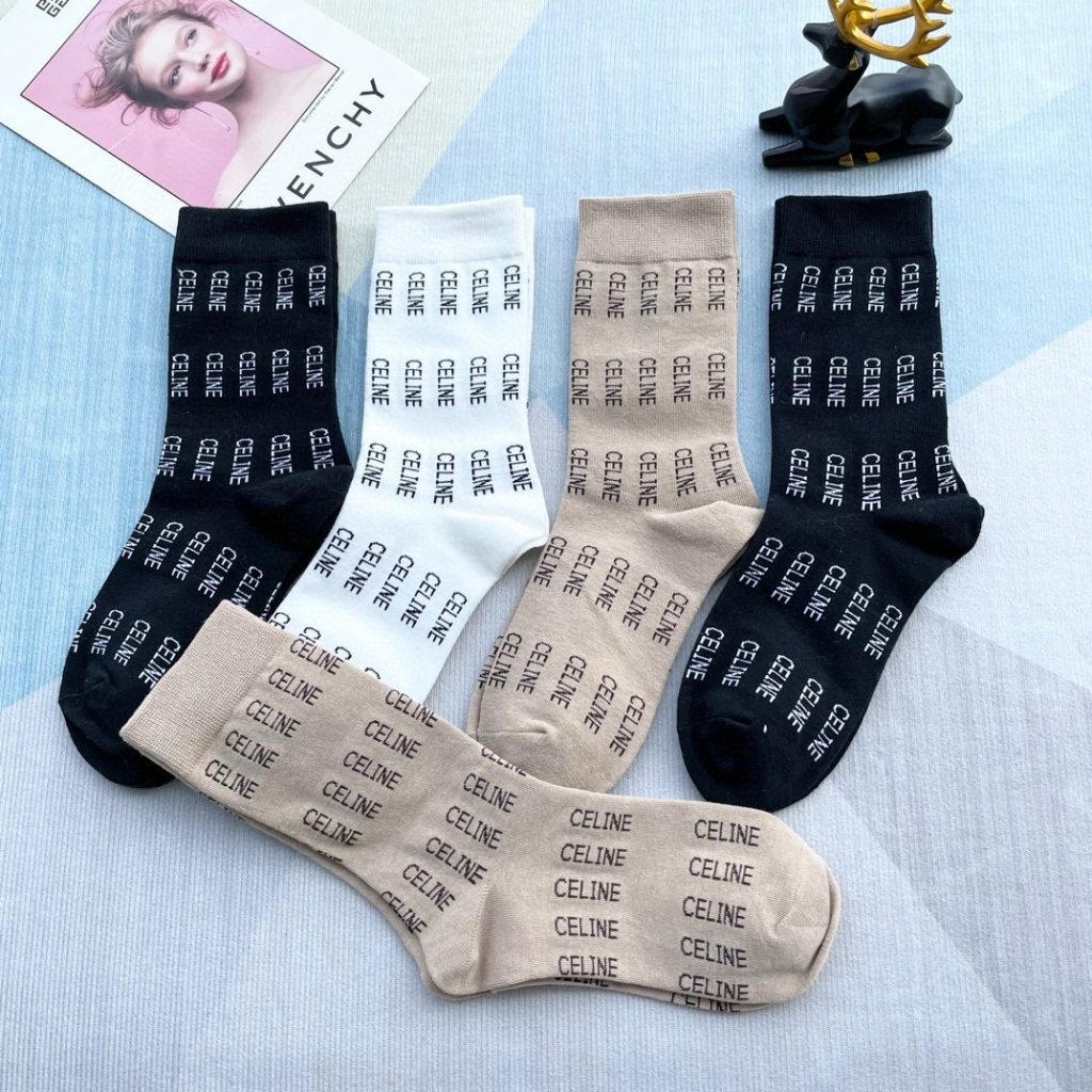 激安販売セリーヌ スーパーコピー 人気新作通気防臭ソックス