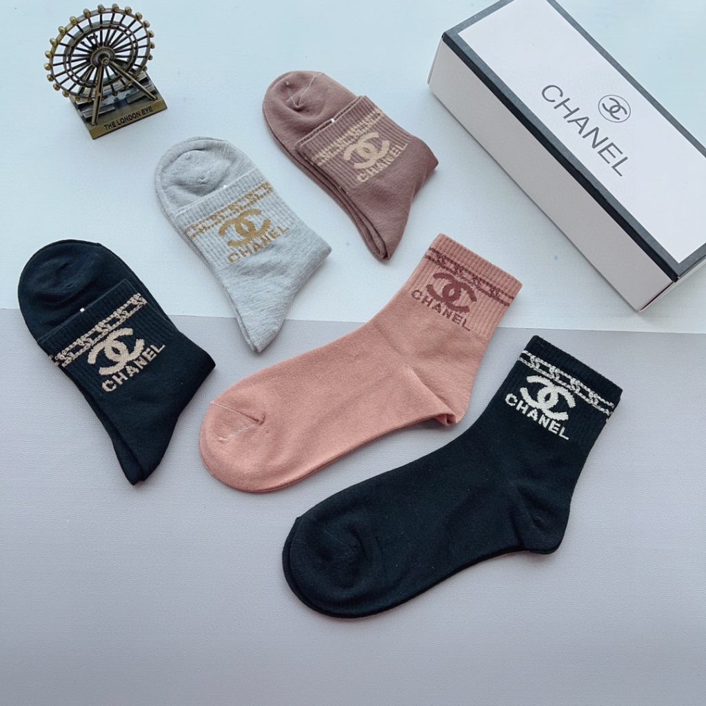 人気セール シャネル スーパーコピー 定番のミドル丈防臭吸汗 靴下|スーパーコピーn級優良店 6 人気セール シャネル スーパーコピー 定番のミドル丈防臭吸汗 靴下
