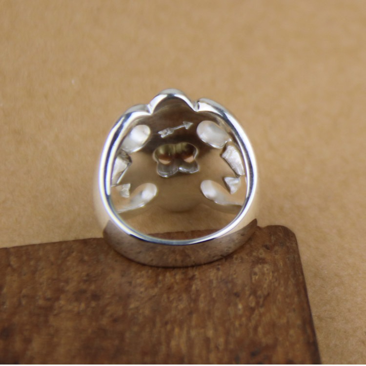 高橋吾郎 ゴローズ スーパーコピー 飛鳥印台トーテム指輪925純銀