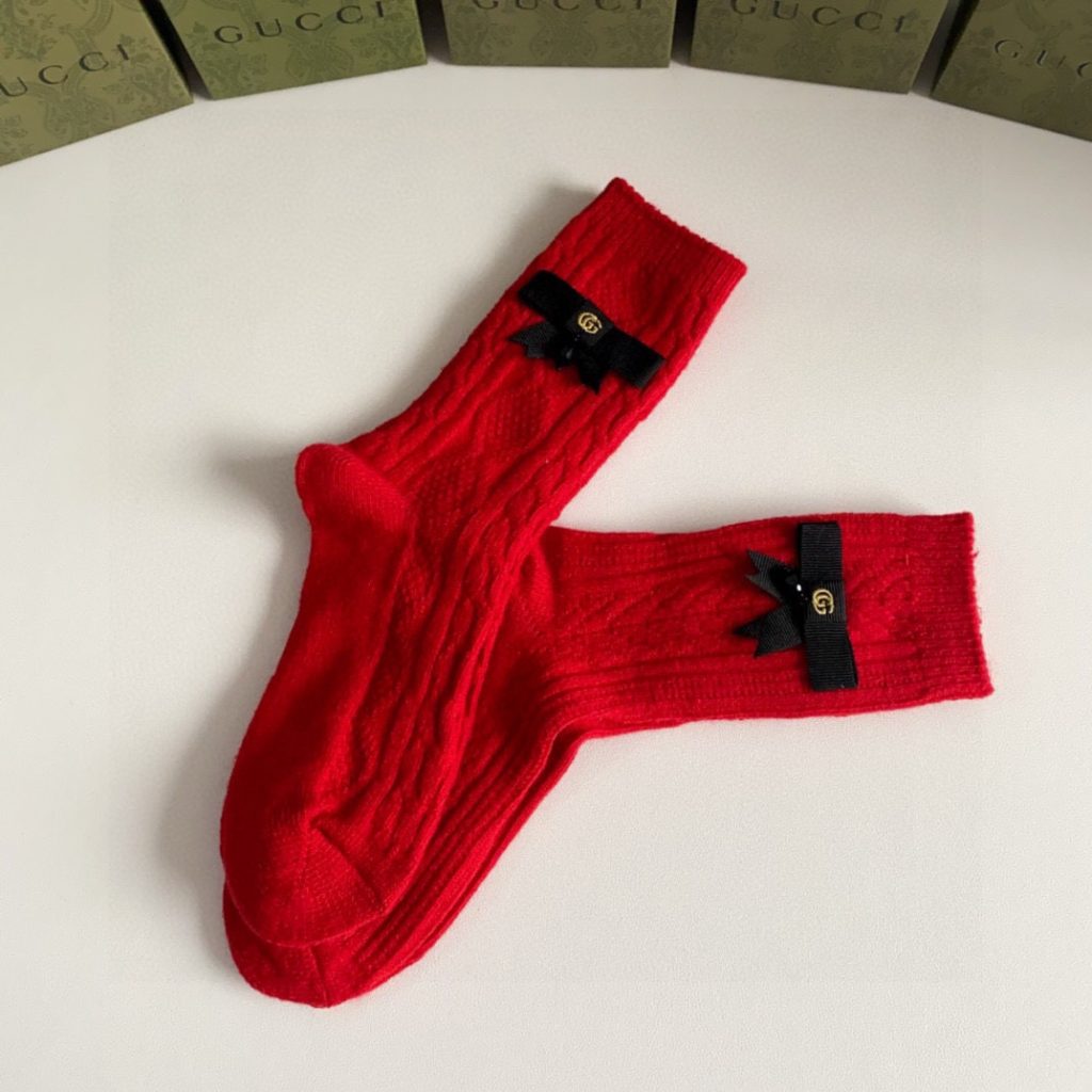 今季欲しい  グッチ  スーパーコピー業界最高い品質   靴下 防臭 吸汗 抗菌 