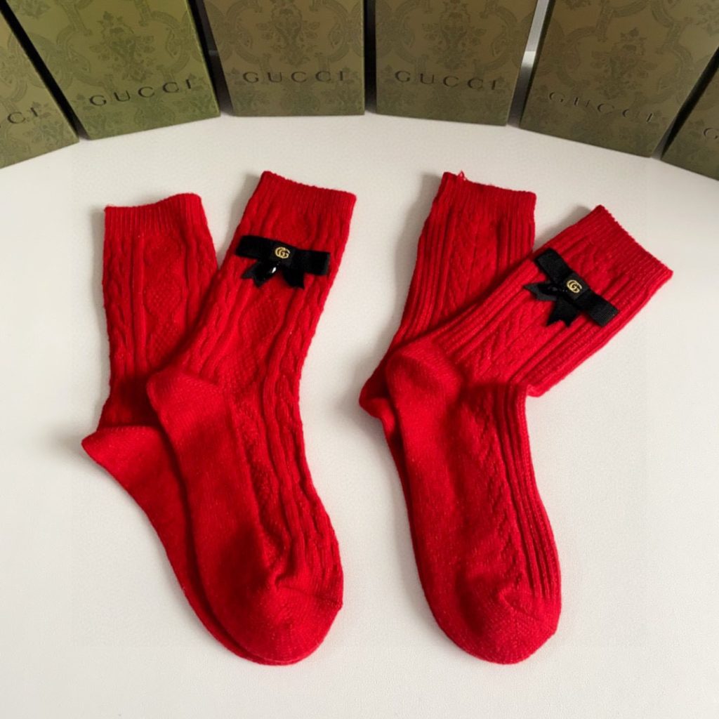 今季欲しい  グッチ  スーパーコピー業界最高い品質   靴下 防臭 吸汗 抗菌 