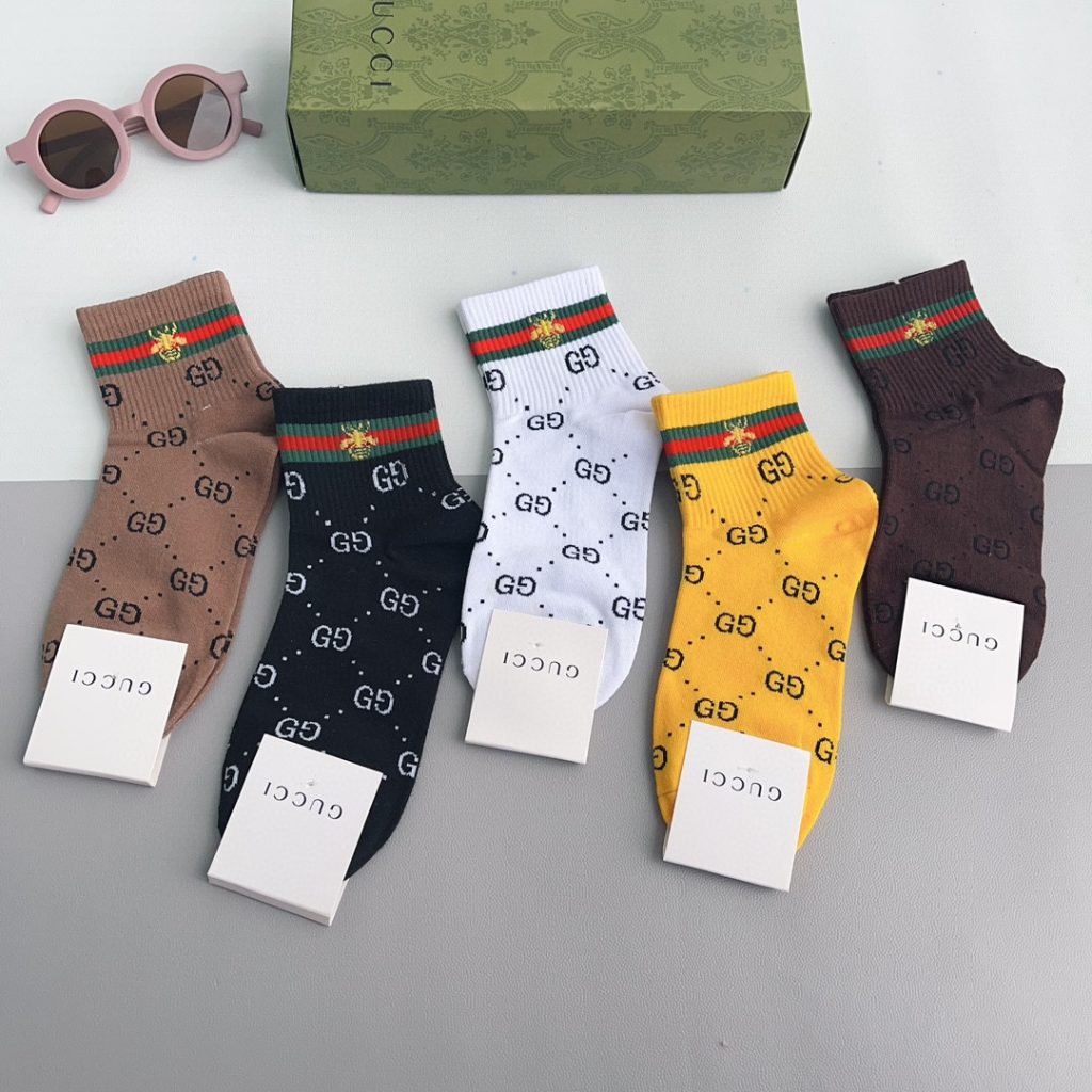 HOT100%新品 グッチ 業界最高い品質 コピー 吸汗防臭綿100%ソックス