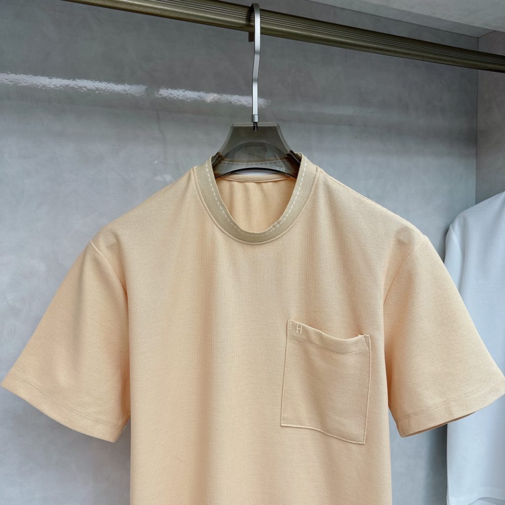 エルメス コピー ロゴが気持ちいいやわらかポケット半袖Tシャツ