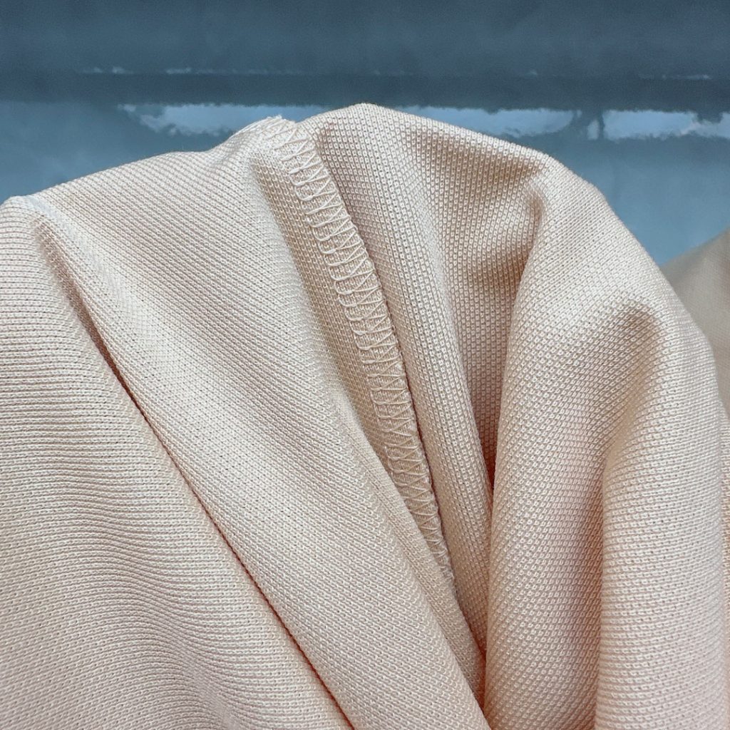 エルメス コピー ロゴが気持ちいいやわらかポケット半袖Tシャツ