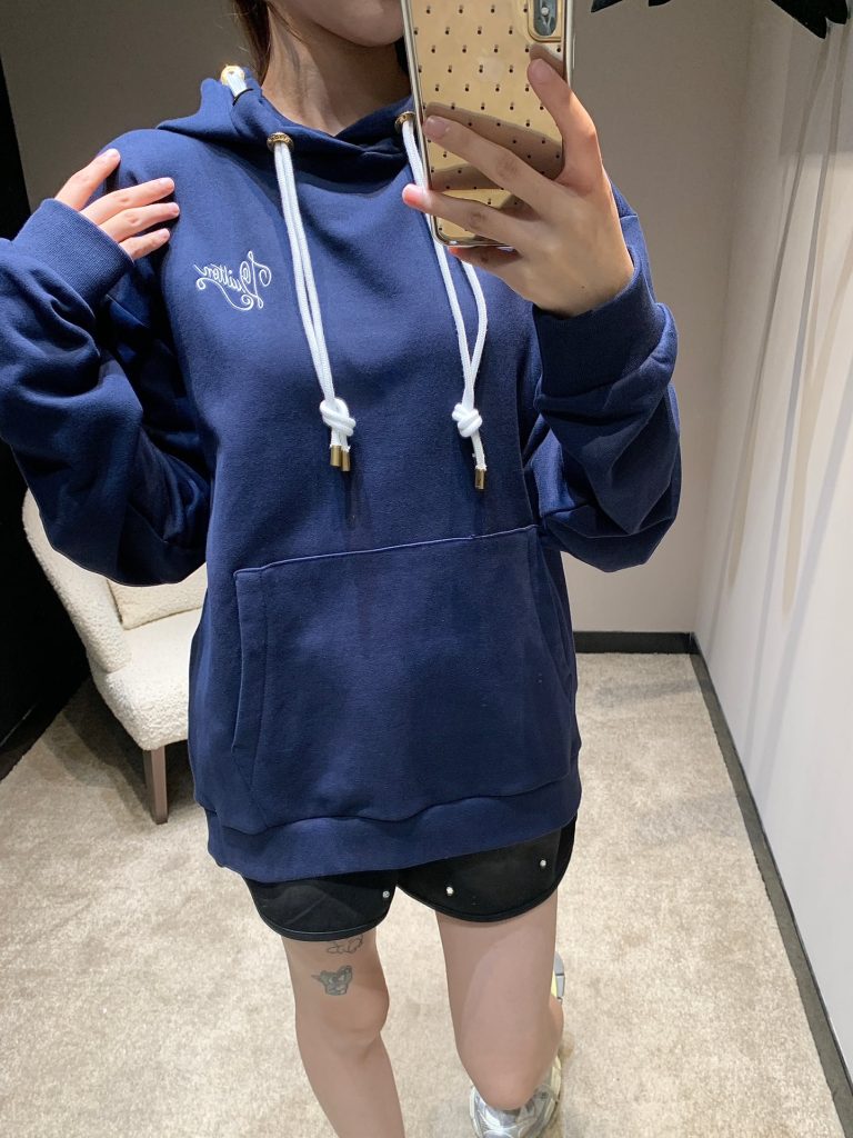 ルイヴィトン コピー レトロ アルファベットプリントフード付きスウェットパーカー