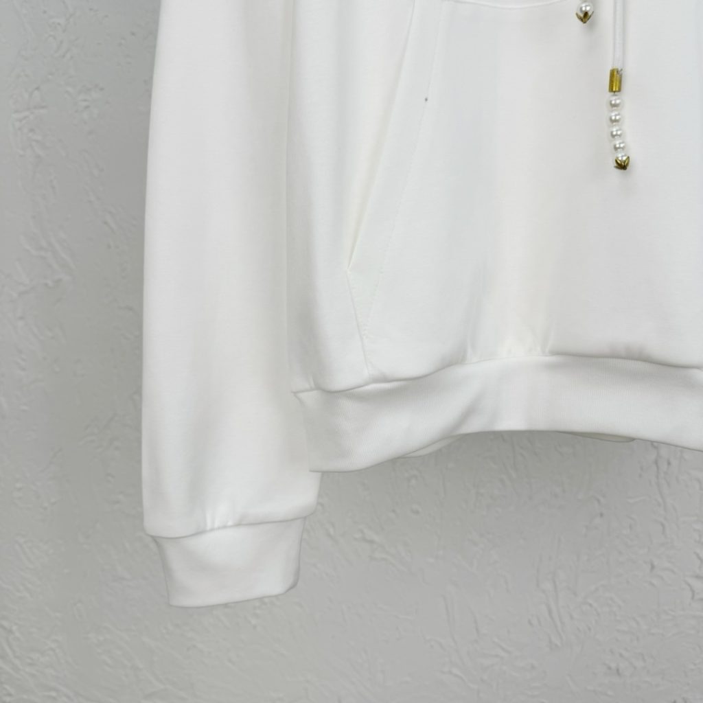 ルイヴィトン スーパーコピー パール ペンダントフード付きパーカー