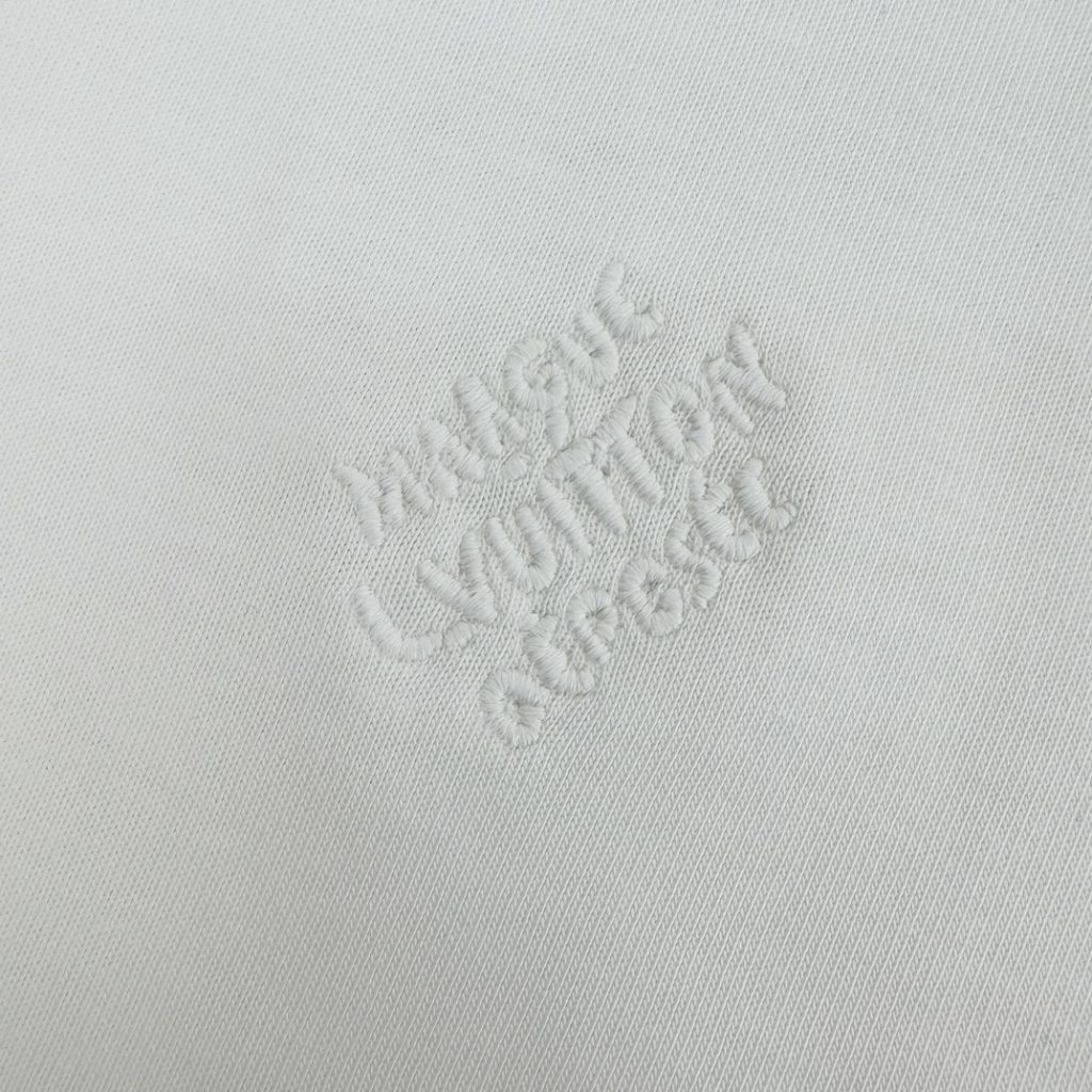 ルイヴィトン スーパーコピー パール ペンダントフード付きパーカー