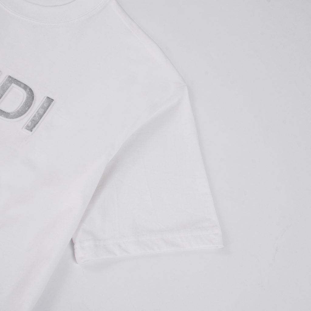 2024人気新作 激安通販  業界最高い品質フェンディ コピーアルファベットロゴプリントカジュアル半袖Tシャツ