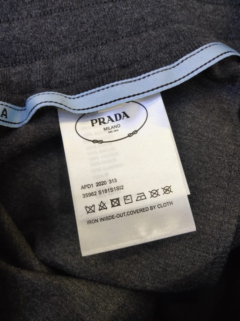 プラダ  偽物 輸入生地快適で柔らかいカジュアルショートパンツ