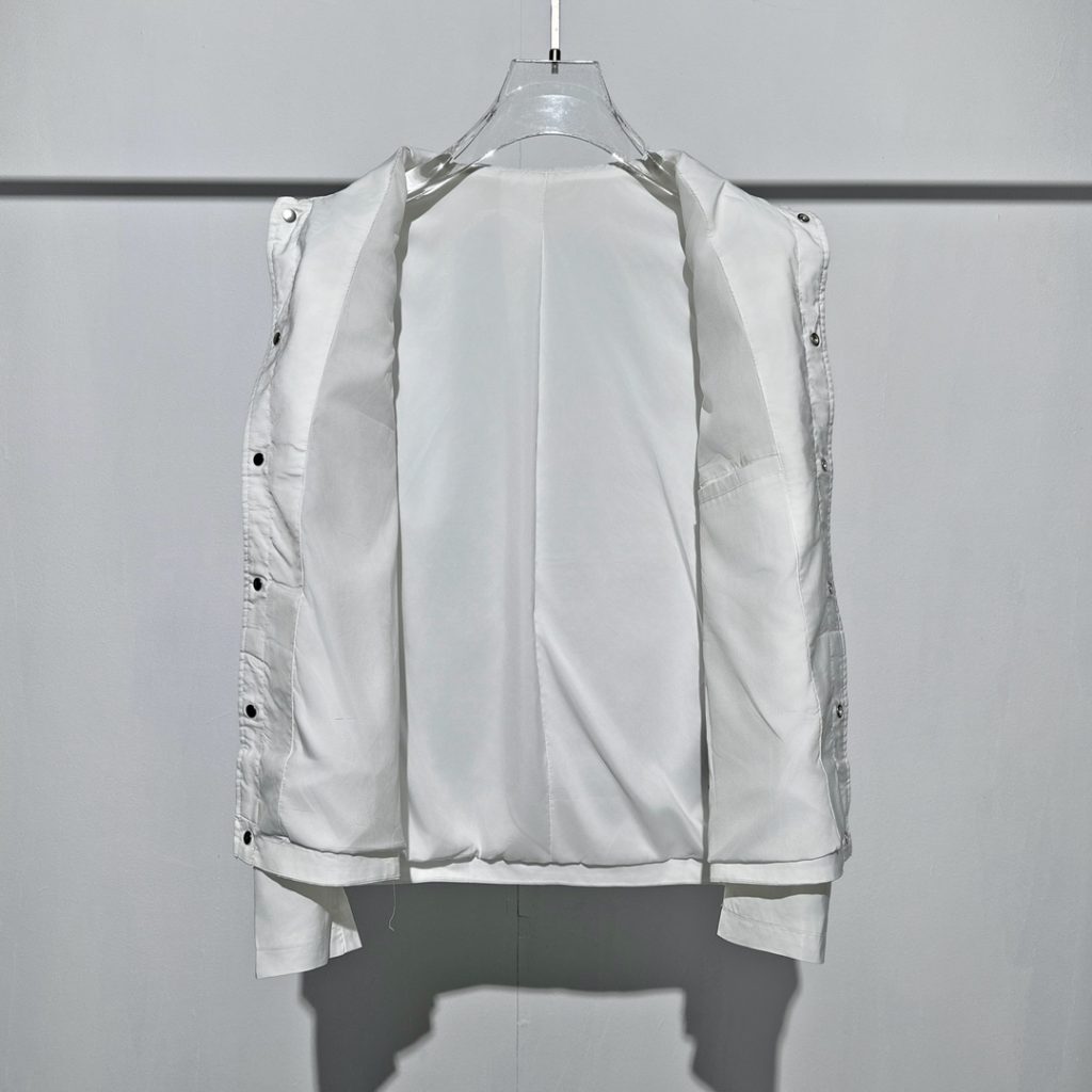 プラダ 入手困難 n級品 ミリタリーコートジャケット