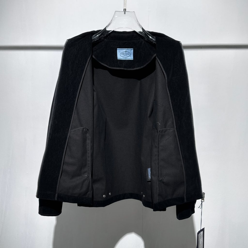 プラダ コピー 新作高級ベルベット純綿デニムジャケット|スーパーコピーn級優良店 3 プラダ コピー 新作高級ベルベット純綿デニムジャケット
