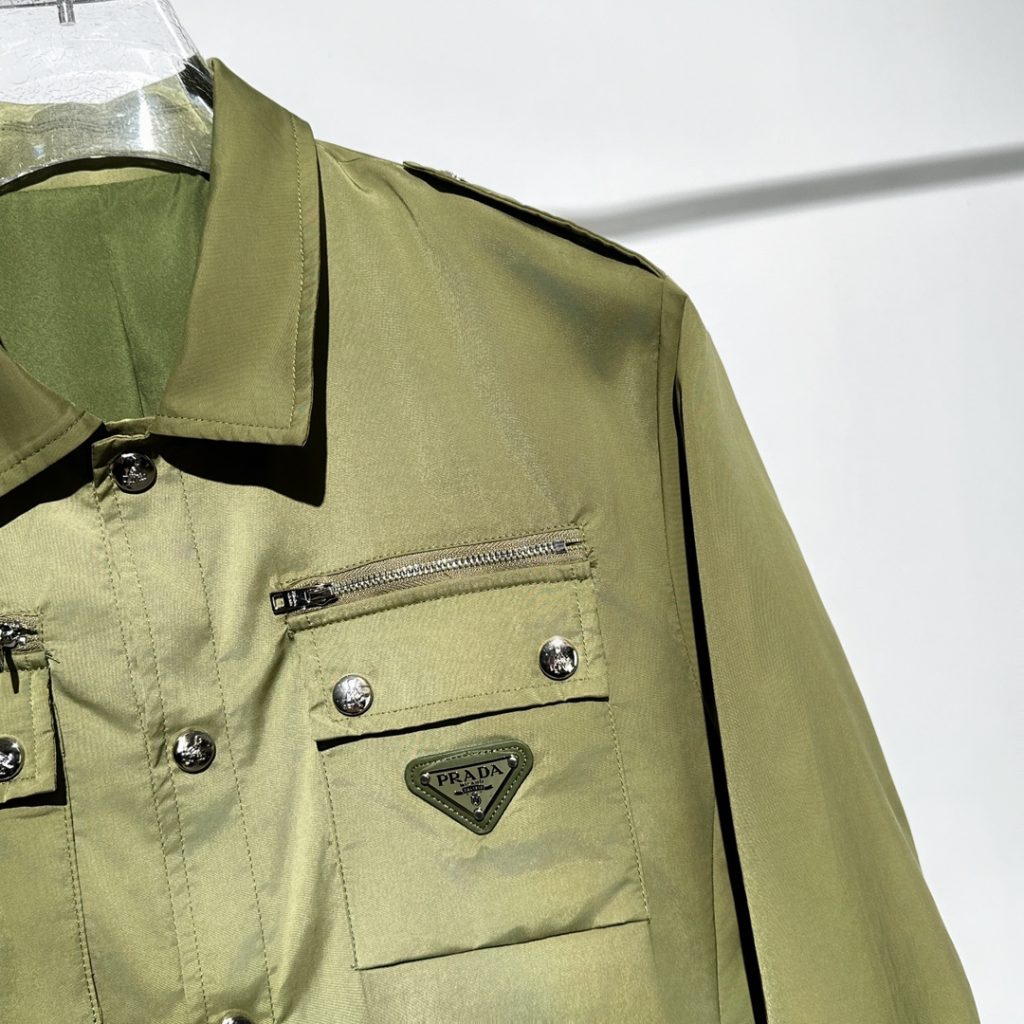 プラダ スーパーコピー ミリタリーコートジャケット