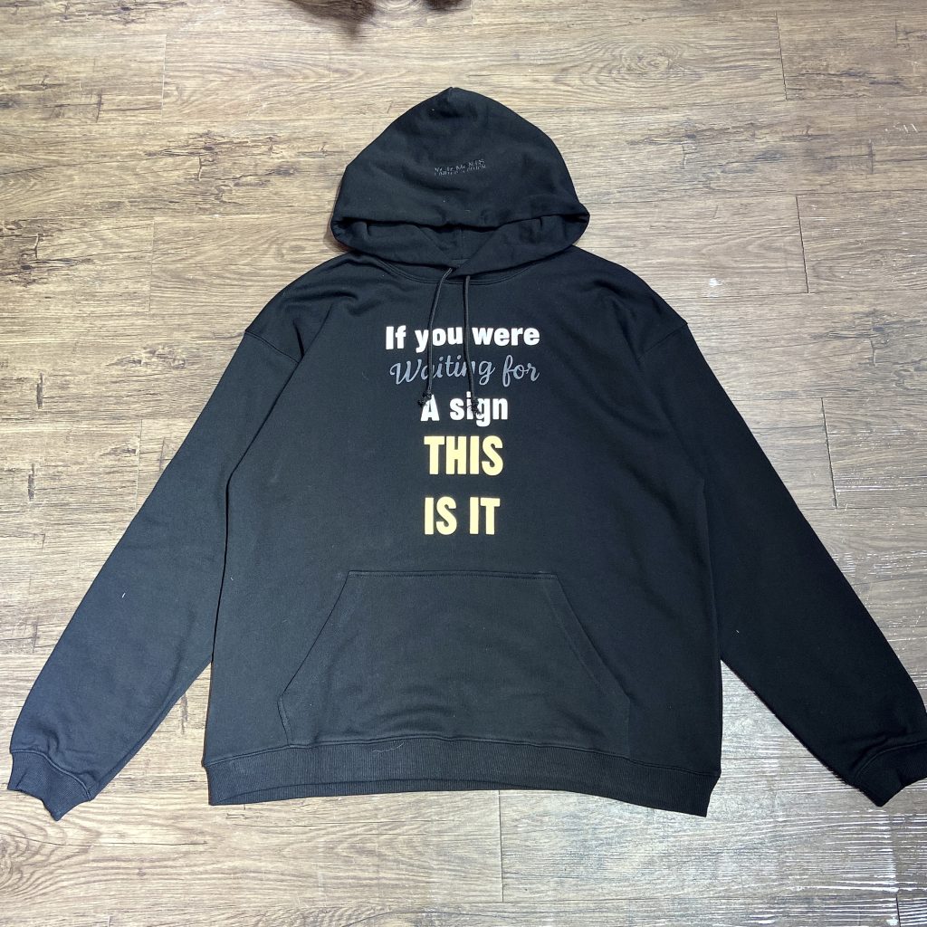 ヴェトモン スーパーコピー 入手困難 アメリカンスタイルフード付きパーカー