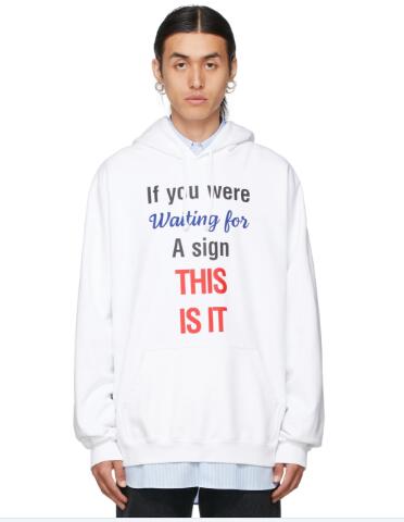 ヴェトモン スーパーコピー 入手困難 アメリカンスタイルフード付きパーカー