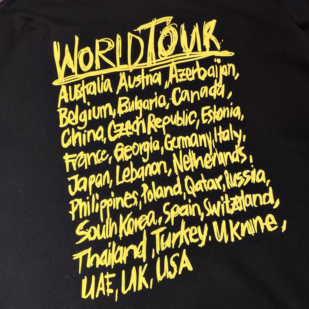 品質保証新作登場 ヴェトモン 偽物アメリカンスタイルアルファベットプリントフード付きパーカー