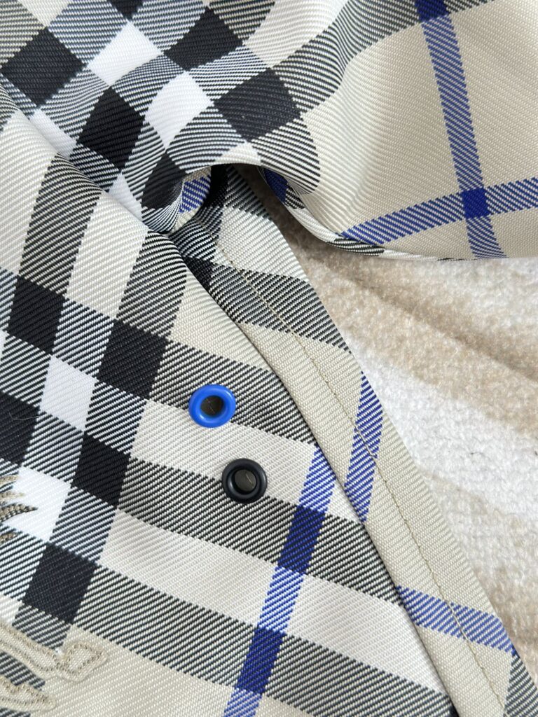 芸能人愛用 高級感ある バーバリー n級品 レトロ チェック柄ブルゾンジャケット